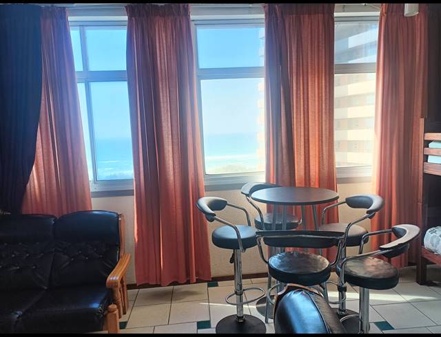 2 BEDROOM FLAT FOR SALE IN DOONSIDE